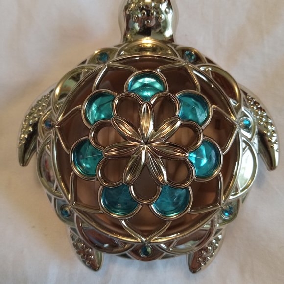 Bath & Body Works Other Bath Body Works Gold Turtle Car Fragrance
